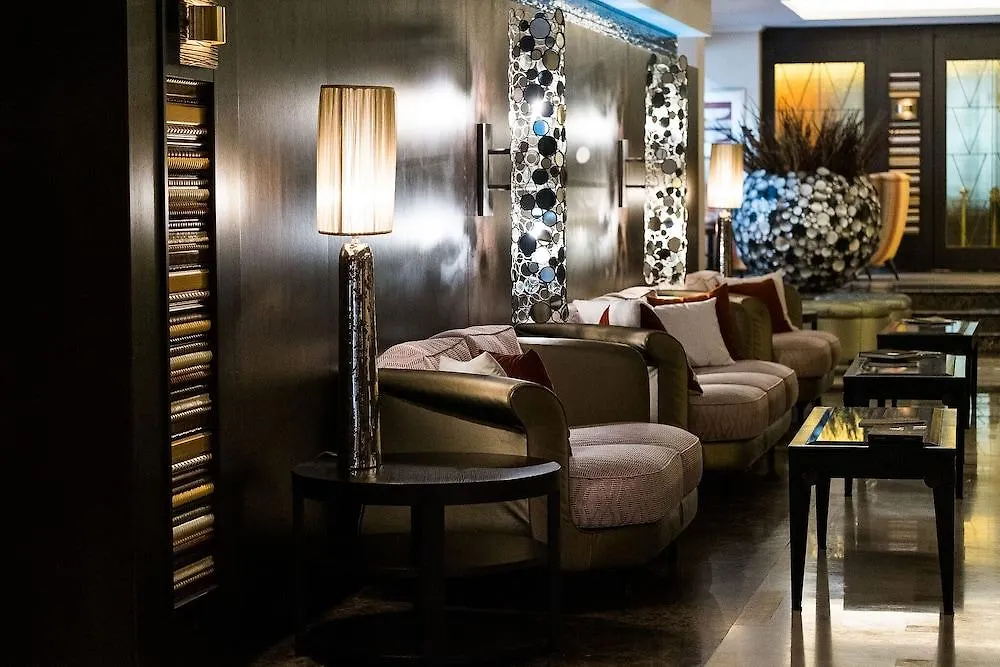 Hyllit Hotel Antwerpia 4*,