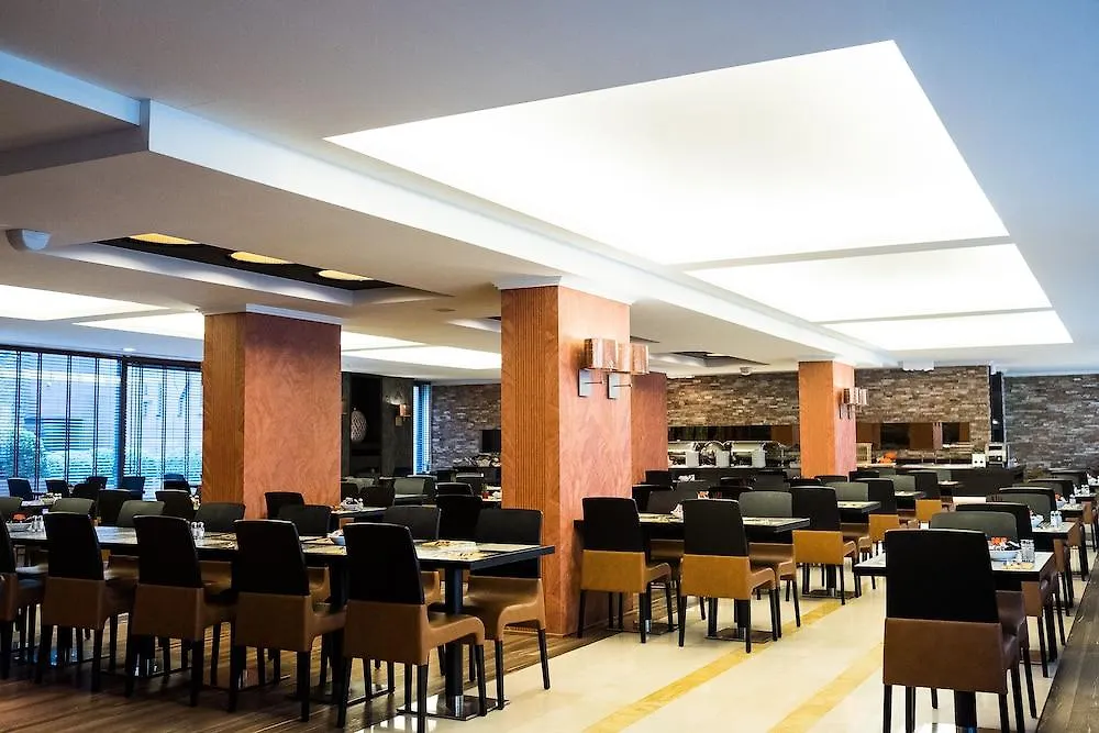 Hyllit Hotel Antwerpia