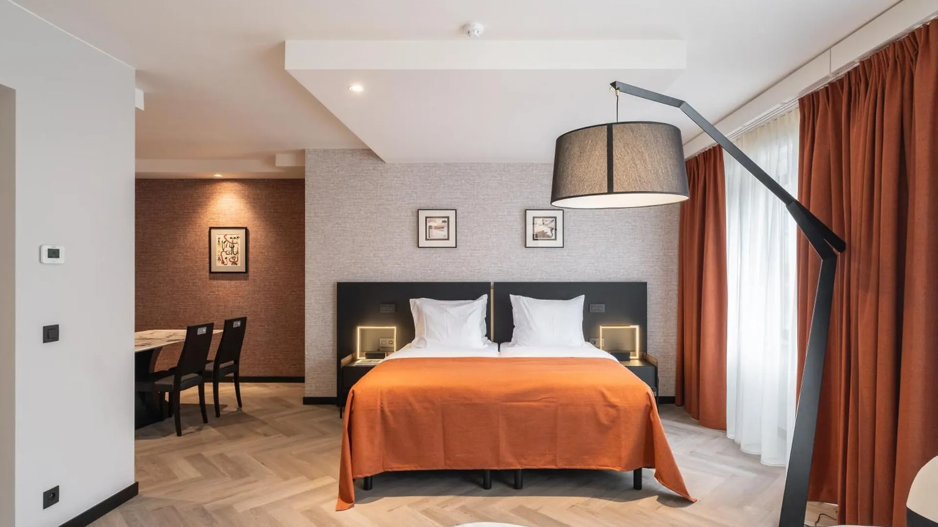 Hyllit Hotel Antwerpia