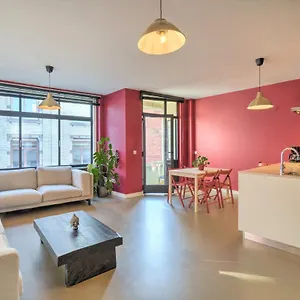 Apartment Spacious In The Heart Of, Antwerpen